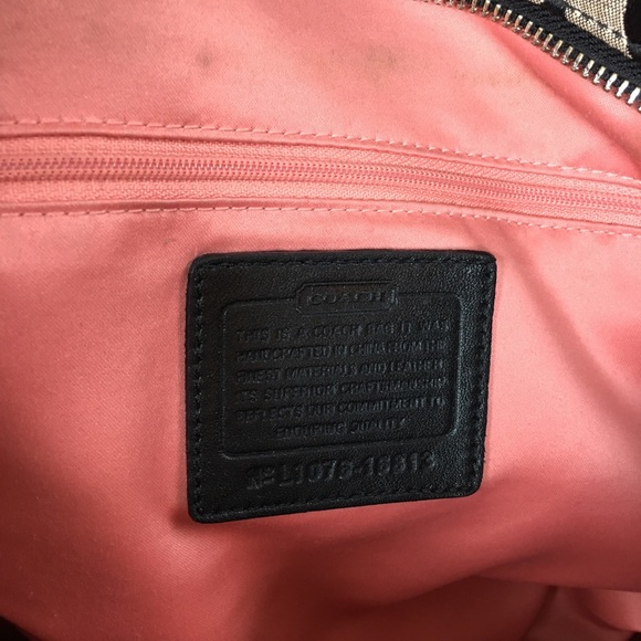 Coach black fabric shoulder bag 16x11x3 - Picture 5 of 7